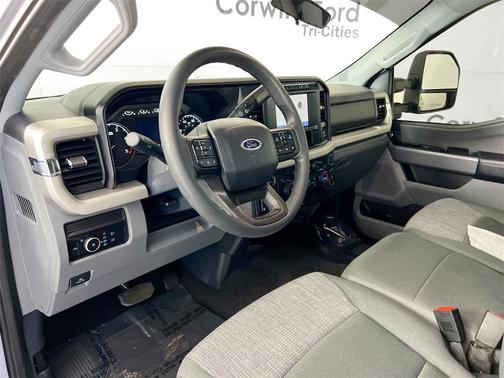 2024 Ford F-350 XLT