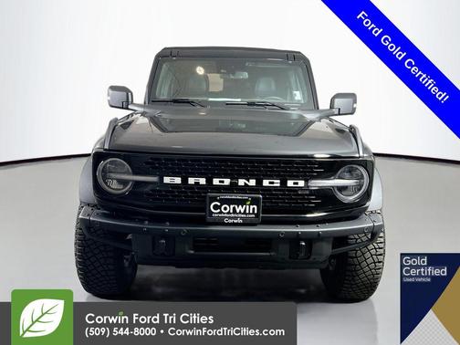 Shadow Black 2024 Ford Bronco Wildtrak