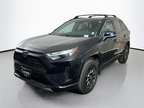 2022 Toyota RAV4 Hybrid SE
