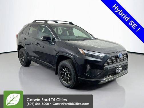 2022 Toyota RAV4 Hybrid SE