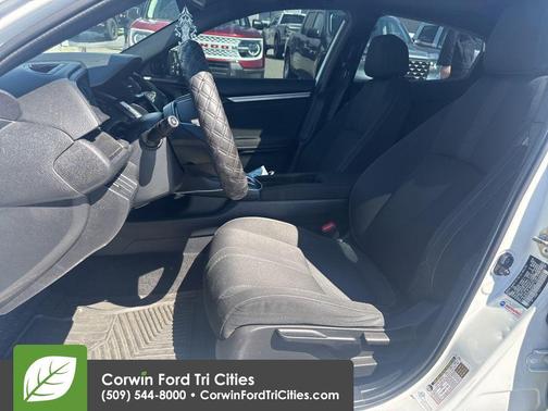White 2018 Honda Civic EX