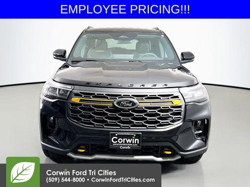 Agate Black Metallic 2026 Ford Explorer Tremor