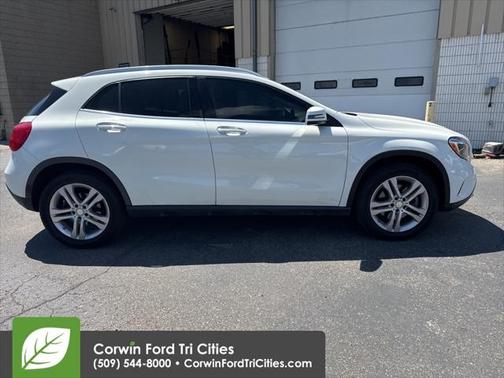 2017 Mercedes-Benz GLA 250 Base