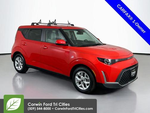 Inferno Red 2024 Kia Soul LX