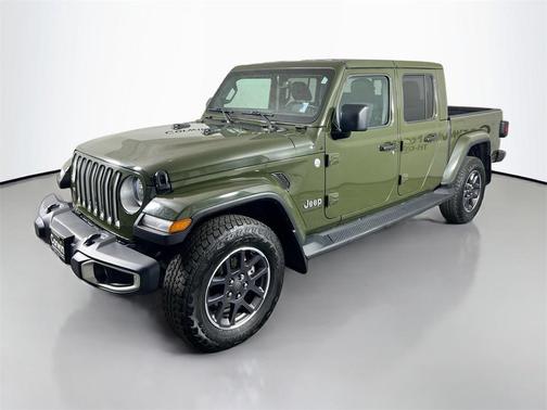 2022 Jeep Gladiator Overland