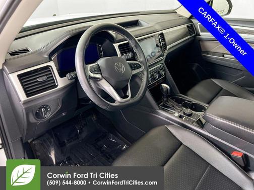 Pure White 2023 Volkswagen Atlas 2.0T SE w/Technology 4MOTION