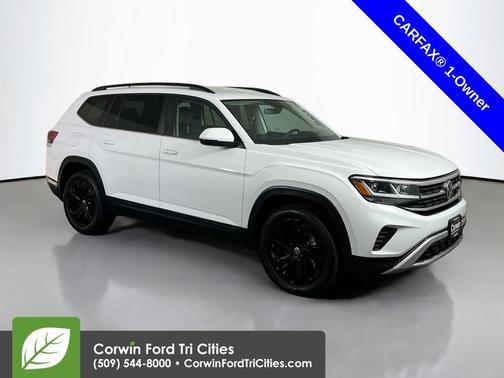 Pure White 2023 Volkswagen Atlas 2.0T SE w/Technology 4MOTION