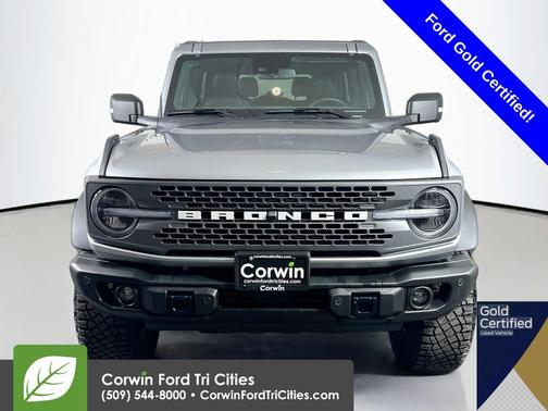 Iconic Silver Metallic 2023 Ford Bronco Badlands