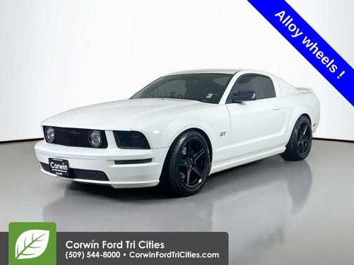 2006 Ford Mustang GT Premium
