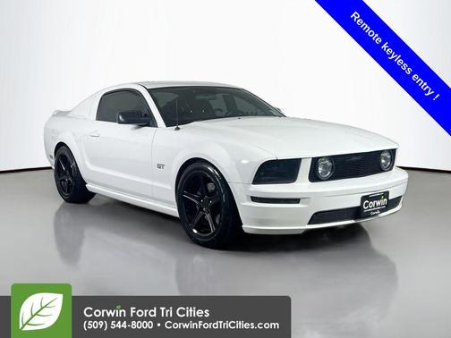 2006 Ford Mustang GT Premium