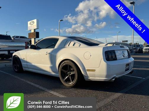 2006 Ford Mustang GT Premium