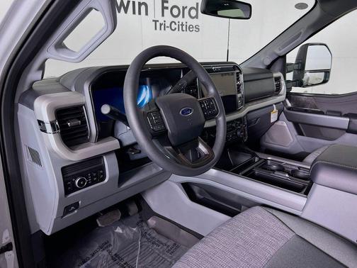 Avalanche 2026 Ford F-450 XL