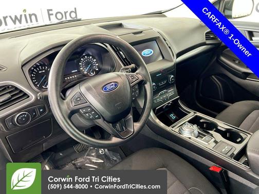 2020 Ford Edge SE