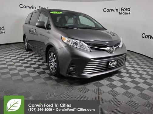 2018 Toyota Sienna XLE