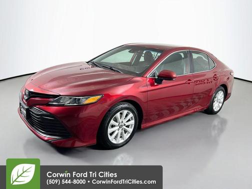 Ruby Flare Pearl 2019 Toyota Camry LE