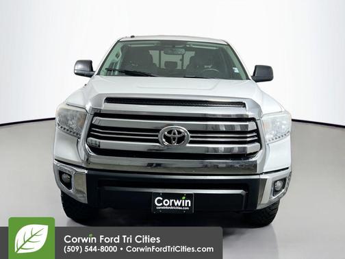 Super White 2016 Toyota Tundra SR5