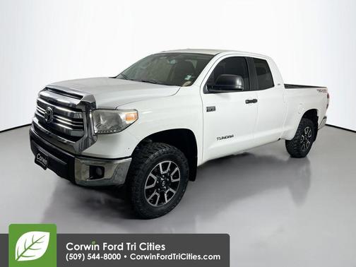 Super White 2016 Toyota Tundra SR5