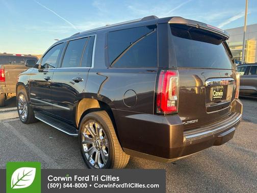 Light Steel Gray Metallic 2016 GMC Yukon Denali