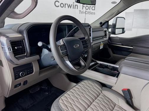 2025 Ford F-350 Platinum