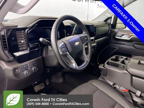 2025 Chevrolet Silverado 3500 LT