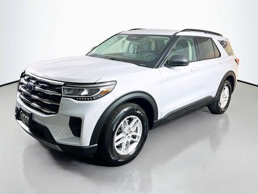 2026 Ford Explorer Active (200A)