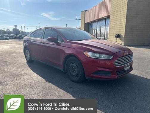 2013 Ford Fusion S