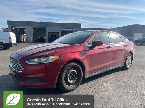 2013 Ford Fusion S