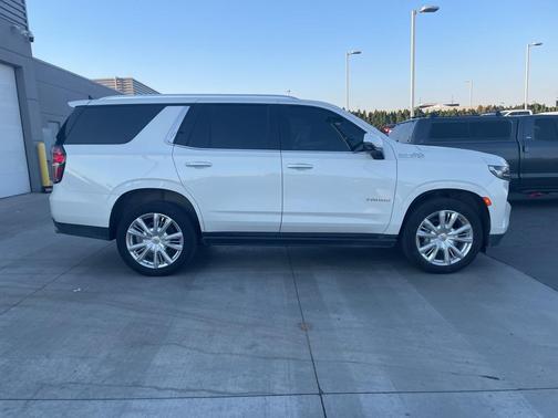 2024 Chevrolet Tahoe 4WD High Country