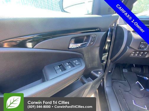 Crystal Black Pearl 2025 Honda Ridgeline Black