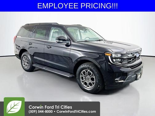 Agate Black Metallic 2026 Ford Expedition Active