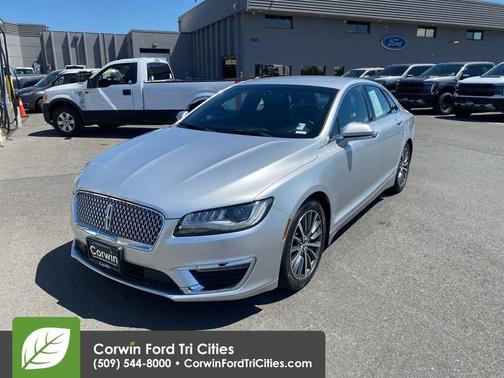 Black Velvet 2017 Lincoln MKZ Base