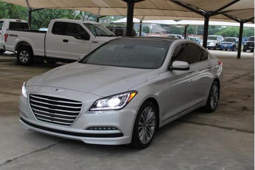 Santiago Silver 2016 Hyundai Genesis 3.8