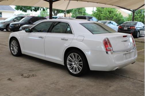 2013 Chrysler 300C Base