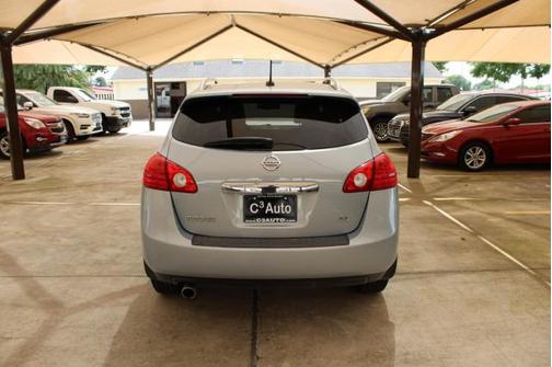 2011 Nissan Rogue SV