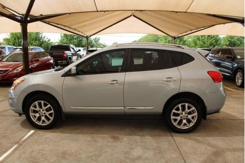 2011 Nissan Rogue SV