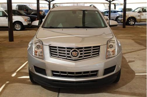 2016 Cadillac SRX Standard