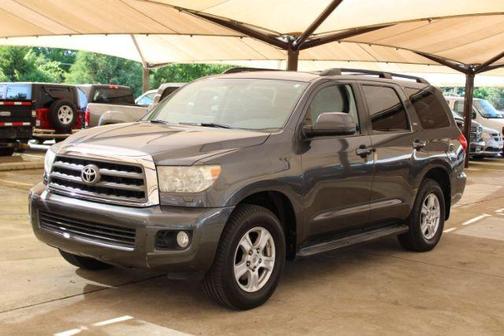 2015 Toyota Sequoia SR5