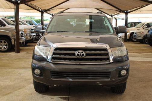2015 Toyota Sequoia SR5