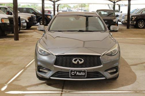 2018 INFINITI QX30 Premium