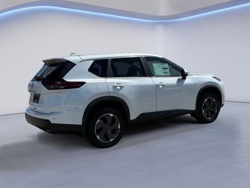 Everest White P 2026 Nissan Rogue SV