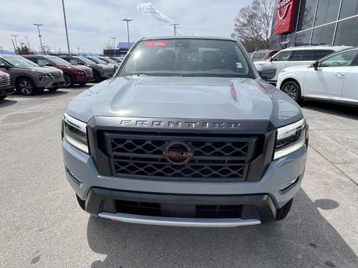 2024 Nissan Frontier PRO-4X