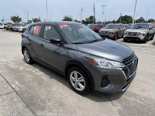 2024 Nissan Kicks S