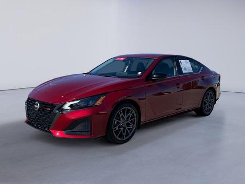 2024 Nissan Altima 2.0 SR