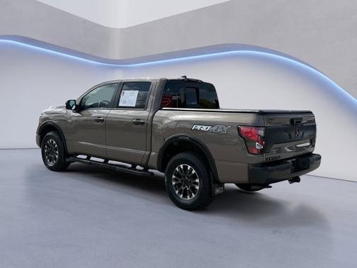 2024 Nissan Titan PRO-4X