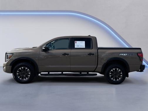 2024 Nissan Titan PRO-4X