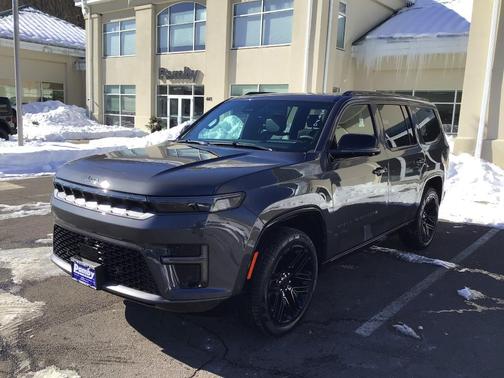 2026 Jeep Grand Wagoneer Limited Reserve