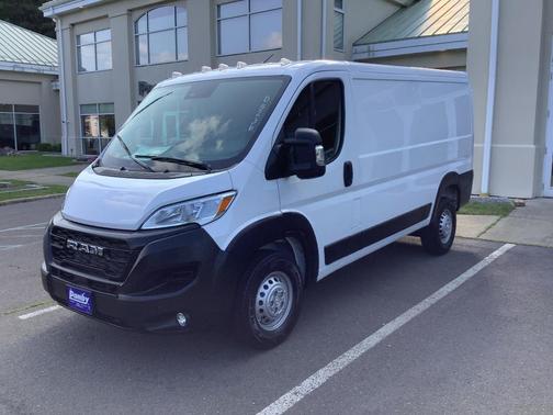 2025 RAM ProMaster 1500 Low Roof