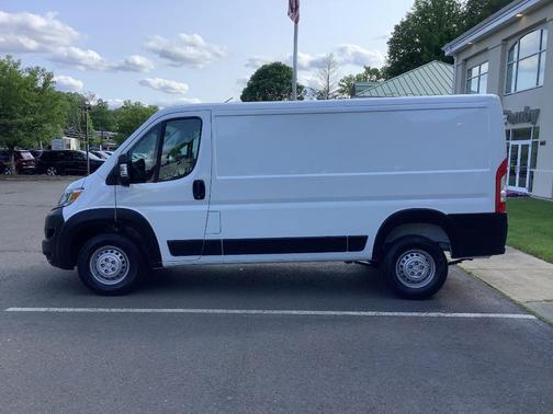 2025 RAM ProMaster 1500 Low Roof