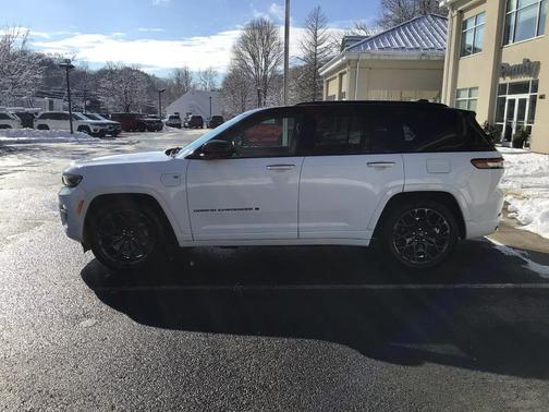2023 Jeep Grand Cherokee 4xe Summit