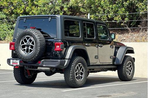 Black Clearcoat 2025 Jeep Wrangler Rubicon